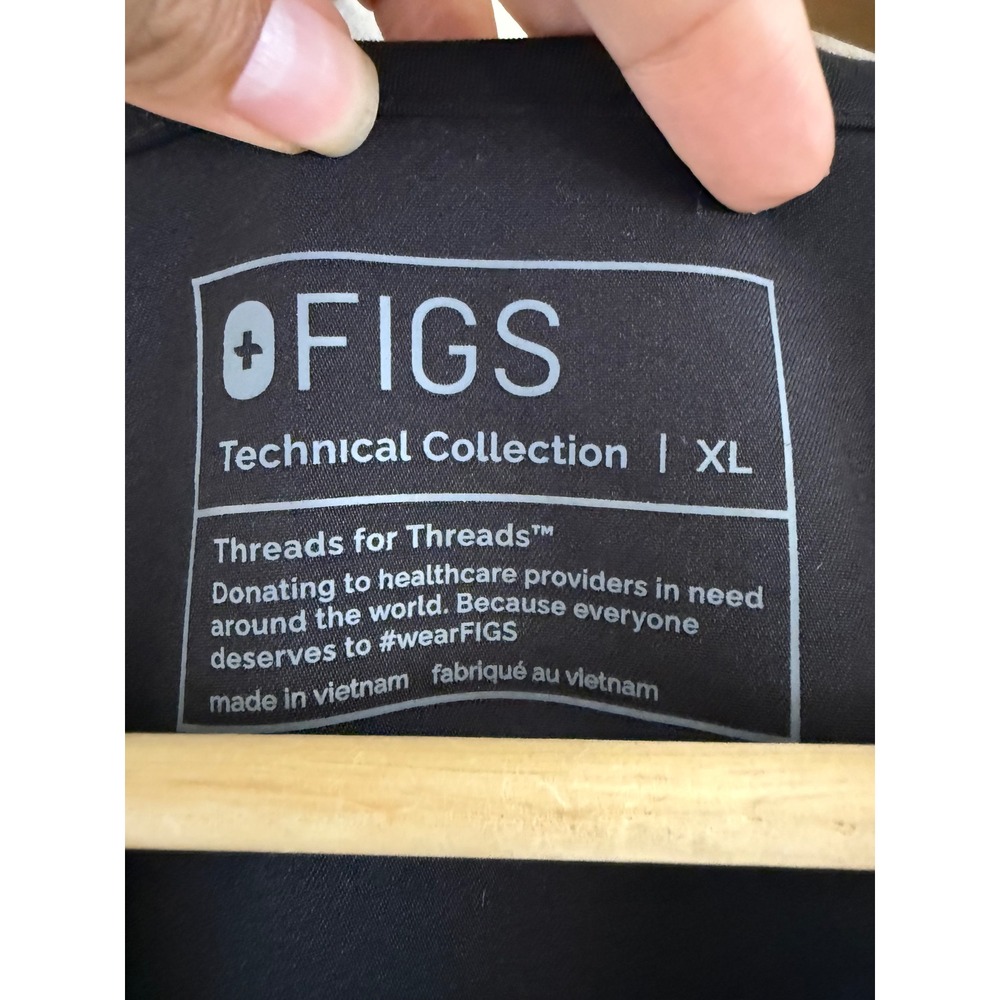 Figs Scrubs Black New Casma Top XL Preowned Zamora Pants Size Large - Picture 8 of 10